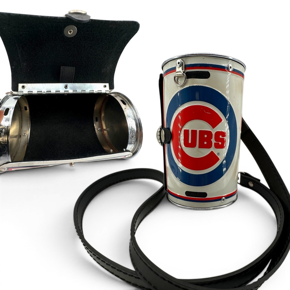 Little Earth Chicago Cubs Metal Purse White Blue Red Recycled Tin Crossbody RARE